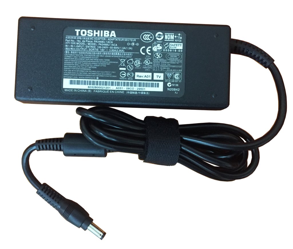     Toshiba 19V-3,95A 5,5x2,5 mm